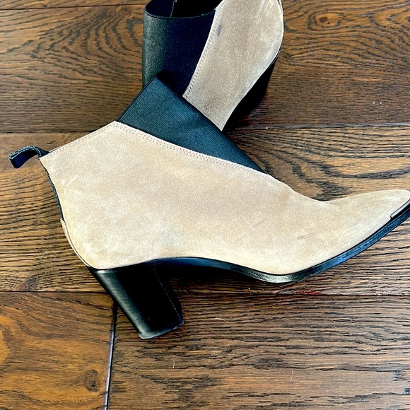 Acne Studios suede pointed toe ankle boots (38) - Picture 3 of 10